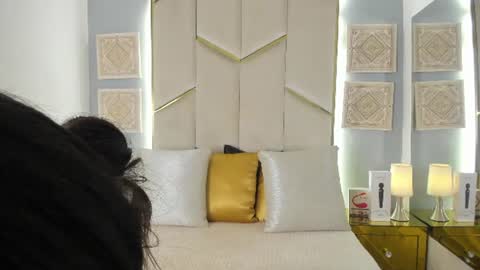 karinaacox online show from 3, 7, 2026