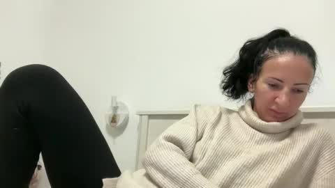 Snapshot of karinablair chatting on 7, 10, 2025 Karina online show from 7, 10, 2025