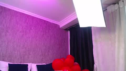 Snapshot of karinaflowers_ chatting on 18, 2, 2026 Im Karina online show from 18, 2, 2026