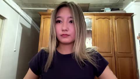 karissagius online show from 29, 6, 2026
