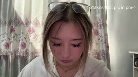 karissagius online show from 22, 7, 2026