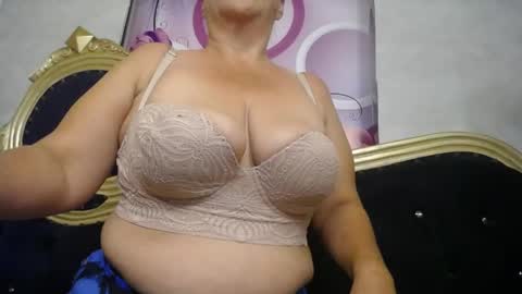 Snapshot of karito_mature17 chatting on 21, 4, 2026 Karito online show from 21, 4, 2026