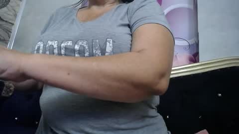 Snapshot of karito_mature17 chatting on 24, 4, 2026 Karito online show from 24, 4, 2026