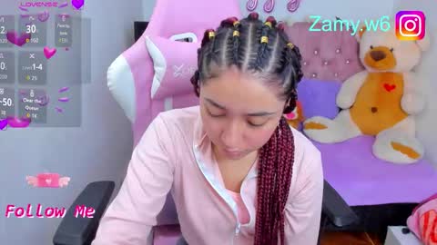 Snapshot of karla_cutee1 chatting on 30, 9, 2025 karla online show from 30, 9, 2025