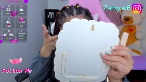 Snapshot of karla_cutee1 chatting on 1, 10, 2025 karla online show from 1, 10, 2025