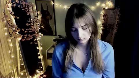 Snapshot of karla_flower chatting on 7, 2, 2026 Karla online show from 7, 2, 2026