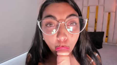 Snapshot of karla_hernandez chatting on 17, 2, 2025 Karla online show from 17, 2, 2025