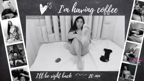 Snapshot of karla_hernandez chatting on 6, 11, 2025 Karla online show from 6, 11, 2025