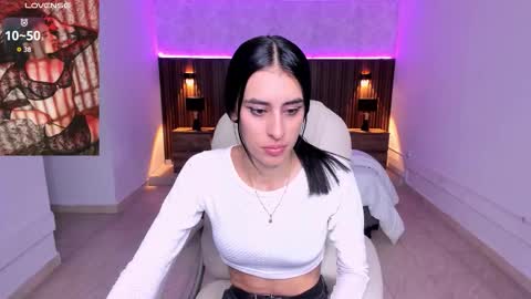 Karlaa  online show from 18, 11, 2025