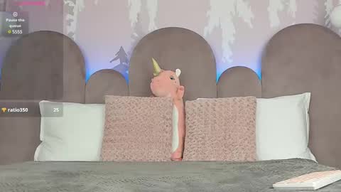 KarlaBart online show from 5, 3, 2025