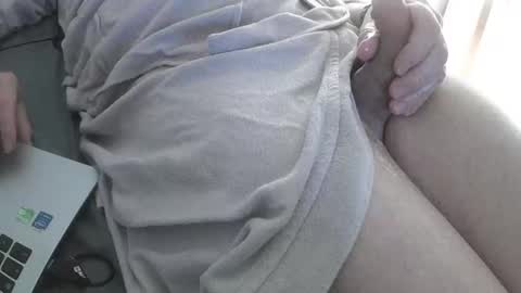 Snapshot of karledgar33 chatting on 9, 3, 2025 Karl online show from 9, 3, 2025