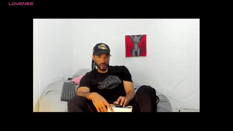 Snapshot of karlmarley1 chatting on 2, 4, 2026 Karl online show from 2, 4, 2026