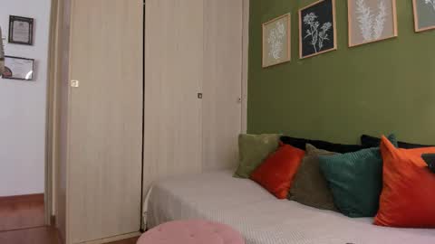 Snapshot of karlye_5 chatting on 30, 10, 2025 Karlye online show from 30, 10, 2025