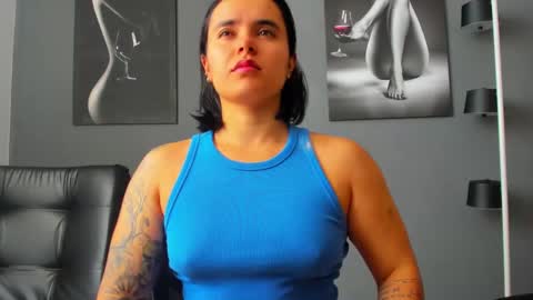 Snapshot of karlyjons_ chatting on 14, 1, 2026 online show from 14, 1, 2026