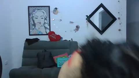    online show from 10, 1, 2025