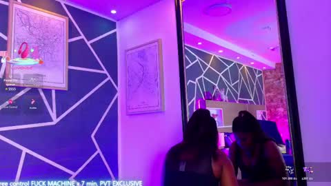 Snapshot of karol_scott1 chatting on 4, 11, 2025 KAROL SCOTT online show from 4, 11, 2025