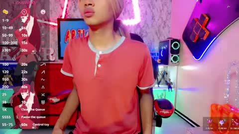 Snapshot of karol_vanessa__ chatting on 2, 5, 2026 karol Vanessa online show from 2, 5, 2026