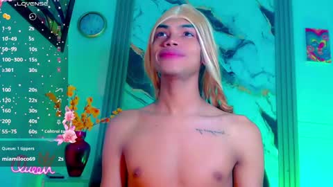 Snapshot of karol_vanessa__ chatting on 27, 5, 2026 karol Vanessa online show from 27, 5, 2026