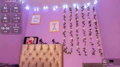 Snapshot of karolina_everton chatting on 24, 9, 2025 Karolina online show from 24, 9, 2025