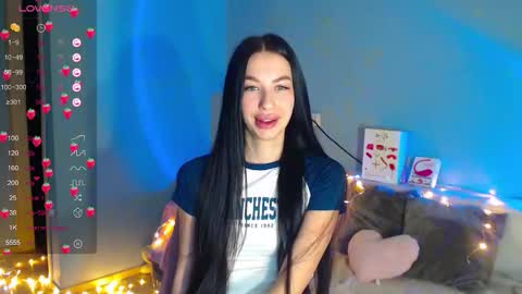 Snapshot of karolina_hottie_ chatting on 18, 9, 2025 Kira online show from 18, 9, 2025