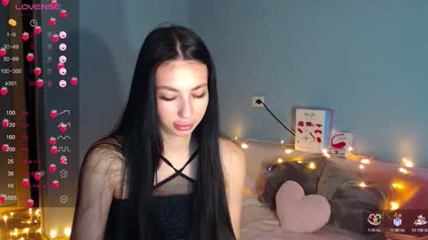 Snapshot of karolina_hottie_ chatting on 17, 11, 2025 Kira online show from 17, 11, 2025