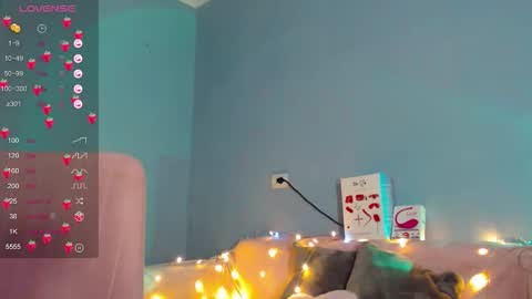 Snapshot of karolina_hottie_ chatting on 27, 11, 2025 Kira online show from 27, 11, 2025