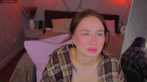 Karolina online show from 7, 4, 2026