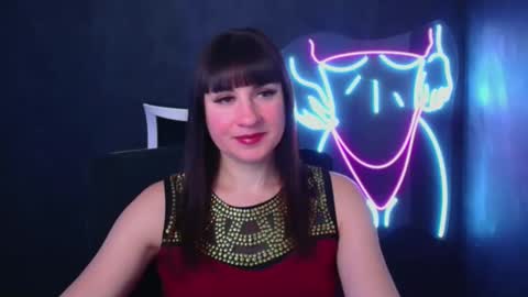 Caroline online show from 9, 12, 2024