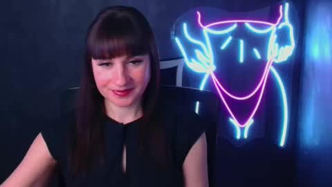 Caroline online show from 18, 12, 2024