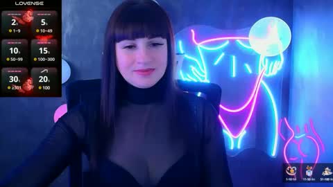 Caroline online show from 27, 2, 2025