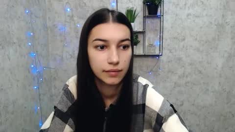 Karolina online show from 17, 2, 2025