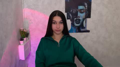 Karolina online show from 18, 10, 2025