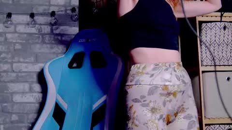 Snapshot of karoline121 chatting on 5, 3, 2025 karoline121 online show from 5, 3, 2025