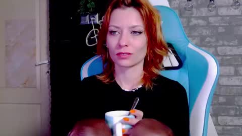 Snapshot of karoline121 chatting on 8, 3, 2025 karoline121 online show from 8, 3, 2025