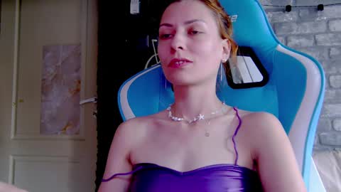 Snapshot of karoline121 chatting on 11, 3, 2025 karoline121 online show from 11, 3, 2025