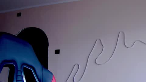 Snapshot of karoline121 chatting on 16, 10, 2025 karoline121 online show from 16, 10, 2025