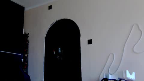 Snapshot of karoline121 chatting on 17, 10, 2025 karoline121 online show from 17, 10, 2025
