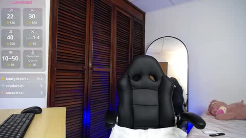 karol online show from 12, 1, 2025