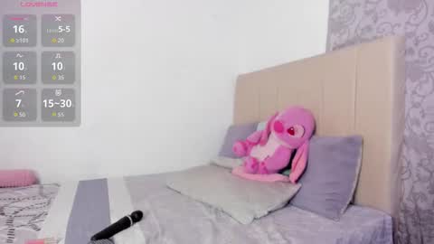 karolsexyy online show from 4, 3, 2026