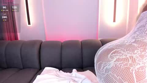 Karol online show from 24, 10, 2025