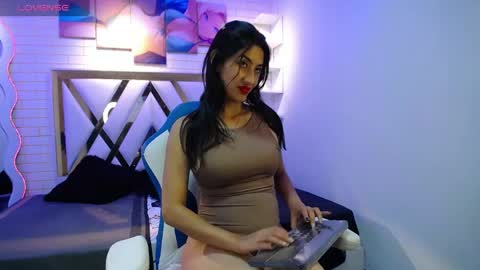 Snapshot of kary_garcia chatting on 25, 4, 2026 KARY online show from 25, 4, 2026