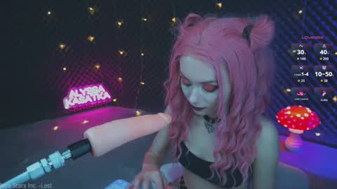 ALYSSA                online show from 28, 10, 2025