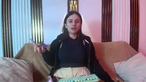 kassandra james online show from 4, 2, 2026