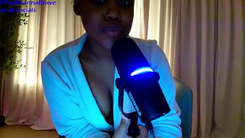 BriannaBrave online show from 4, 4, 2026