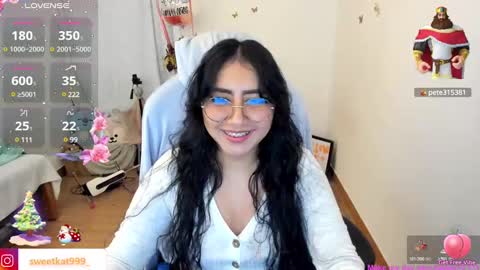 Snapshot of kat_ly_chan chatting on 20, 12, 2024 Kat       online show from 20, 12, 2024