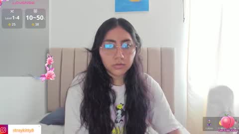 Snapshot of kat_ly_chan chatting on 27, 10, 2025 Kat       online show from 27, 10, 2025