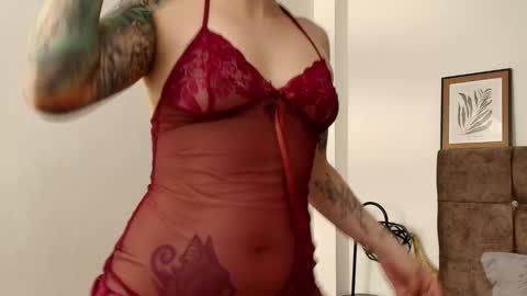 kat paradisse online show from 24, 9, 2025