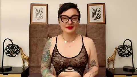 kat paradisse online show from 26, 9, 2025