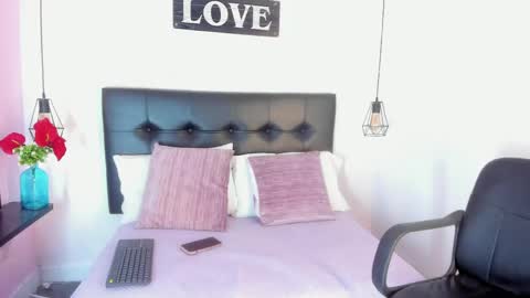 Snapshot of katalella___murillo chatting on 25, 4, 2026 katalella online show from 25, 4, 2026