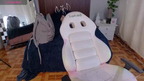 kate online show from 14, 10, 2025